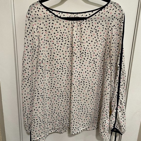 Maurice's print blouse w/ arm cutouts & ties - Picture 1 of 3